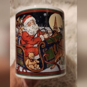 Santa Claus Christmas Mug